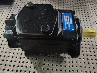 054-45185-0 T6DCC-B50-B14-B05-3R00-A100 Parker Denison Triple Vane Pump T6DCC